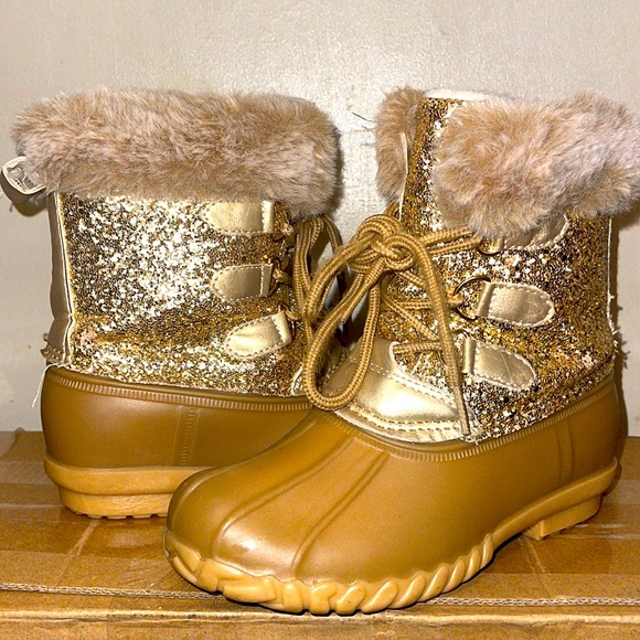 Fur Trim Glitter Duck Boot - Picture 2 of 5